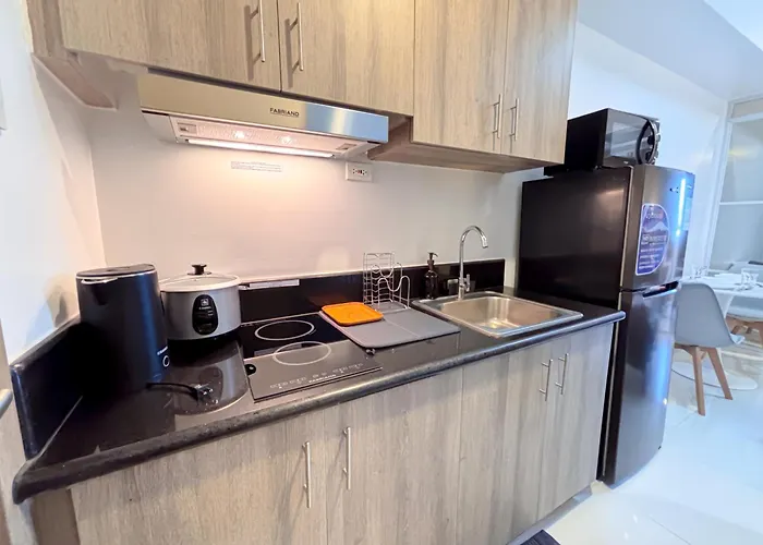 Apartment Charming Coastal L Wifi & Netflix I Coast 1801 Manila